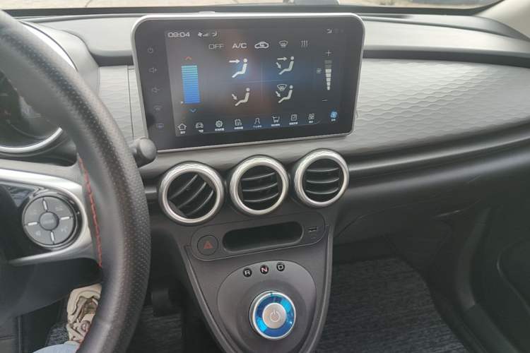 Used ORA Black Cat 2022 Updated Version 301 km Cute Pet Edition Lithium Iron Phosphate Audio And AC Panel
