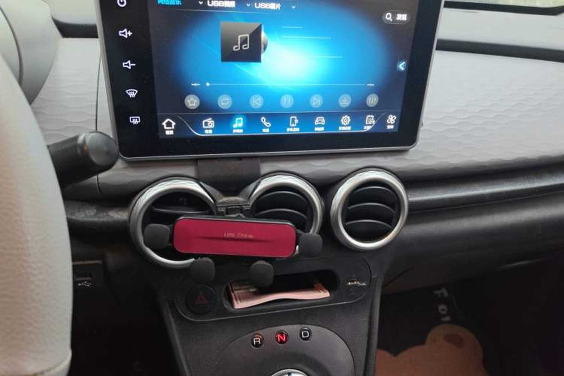 Used ORA Black Cat 2022 301km "Cute Pet" Version – Lithium Iron Phosphate Audio And AC Panel
