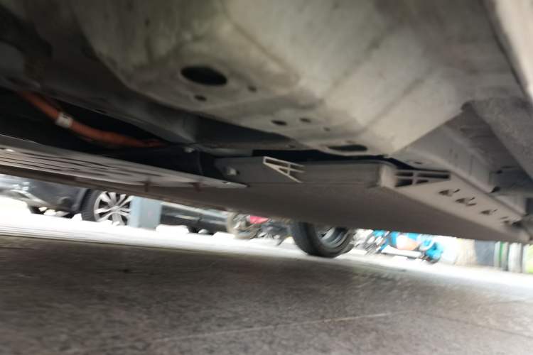 Used ORA Black Cat 2022 351 km Range Comfort Version Lithium Iron Phosphate Chassis Front Left