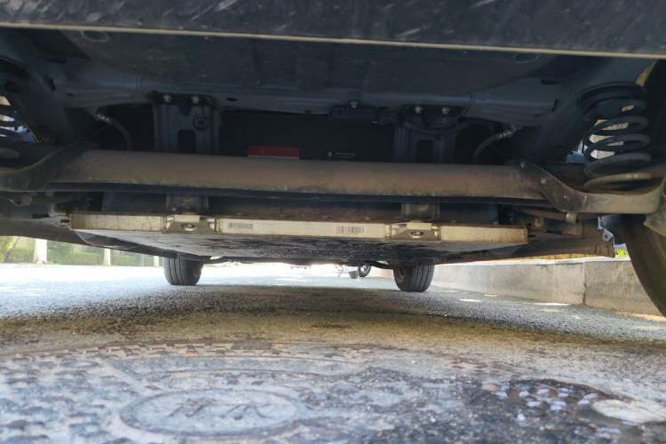 Used ORA Black Cat 2022 301km Base Version Ternary Lithium Chassis Rear