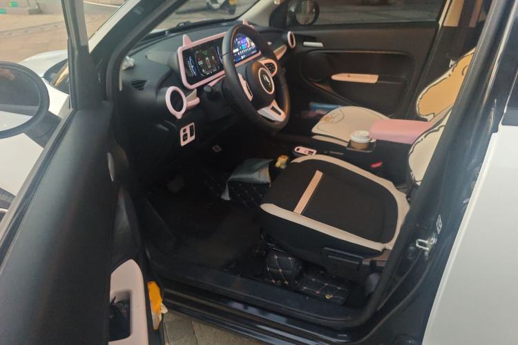 Used ORA Black Cat 2022 351 km Range Comfort Version Ternary Lithium Driver Seat