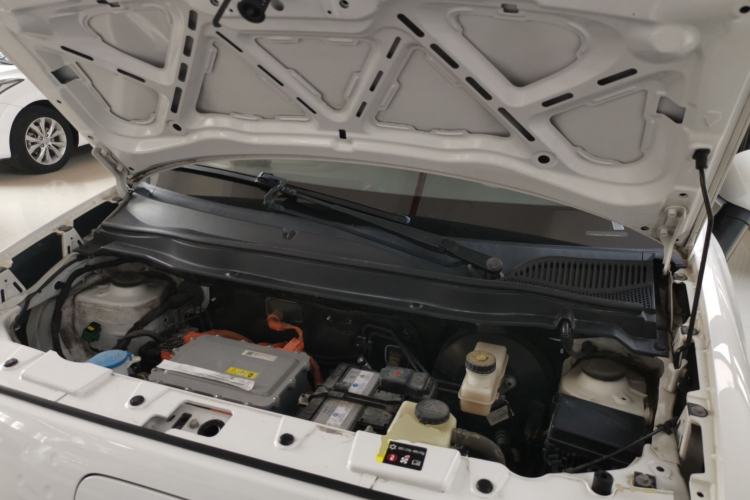 Used ORA Black Cat 2022 301km "Cute Pet" Version – Lithium Iron Phosphate Engine Bay