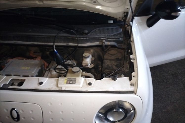 Used ORA Black Cat 2022 Updated Version 301 km Cute Pet Edition Lithium Iron Phosphate Engine Bay Left