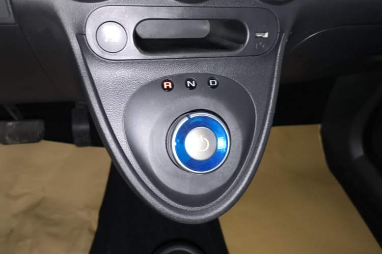 Used ORA Black Cat 2022 351 km Comfort Version Ternary Lithium Gear Lever