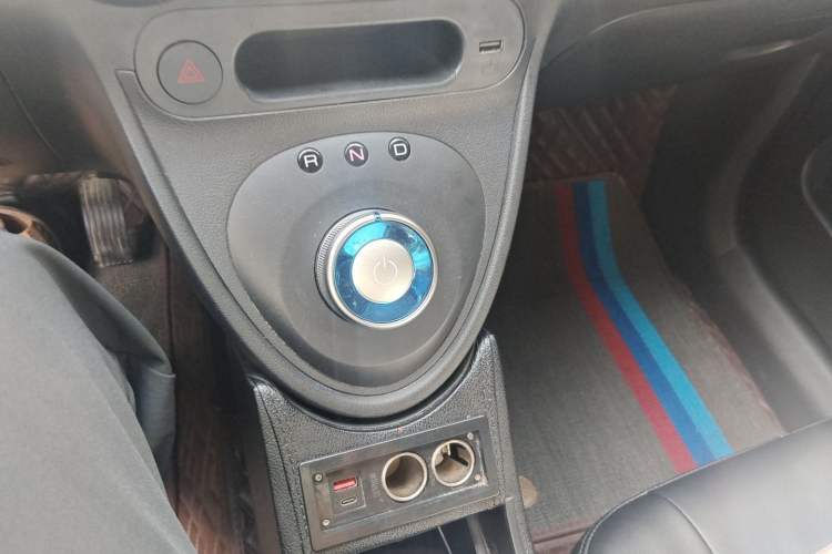 Used ORA Black Cat 2022 351 km Standard Version Ternary Lithium Gear Lever