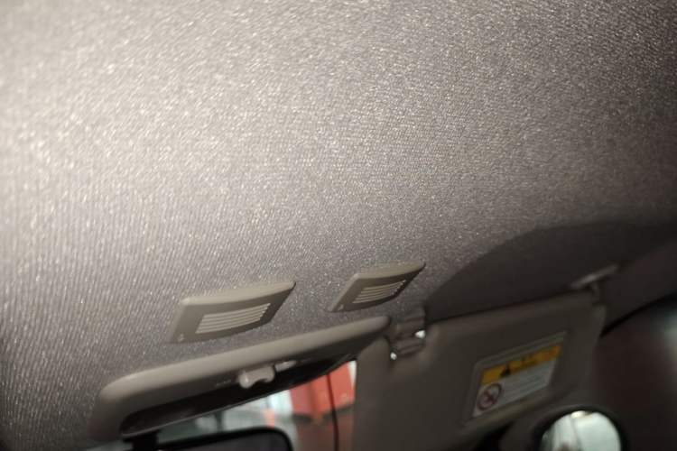 Used ORA Black Cat 2022 301km "Cute Pet" Version – Lithium Iron Phosphate Headliner