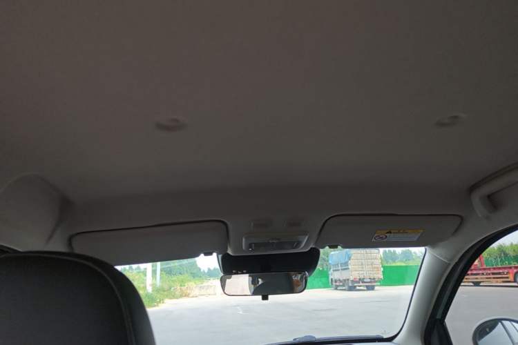 Used ORA Black Cat 2022 405 km Long-Range Version Ternary Lithium Headliner