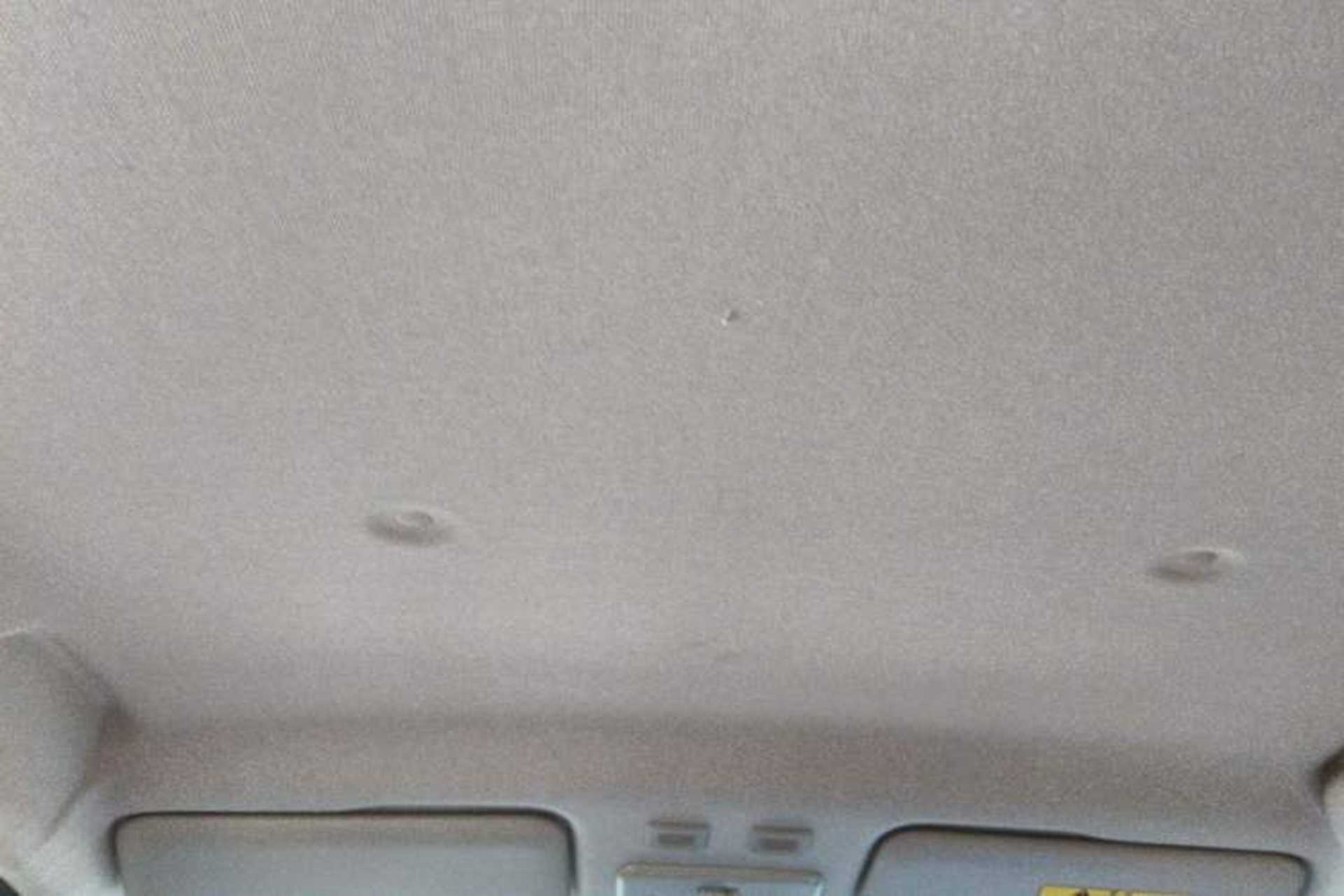 Used ORA Black Cat 2022 301km Base Version Ternary Lithium Headliner