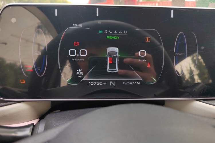 Used ORA Black Cat 2022 351 km Range Comfort Version Ternary Lithium Instrument Cluster
