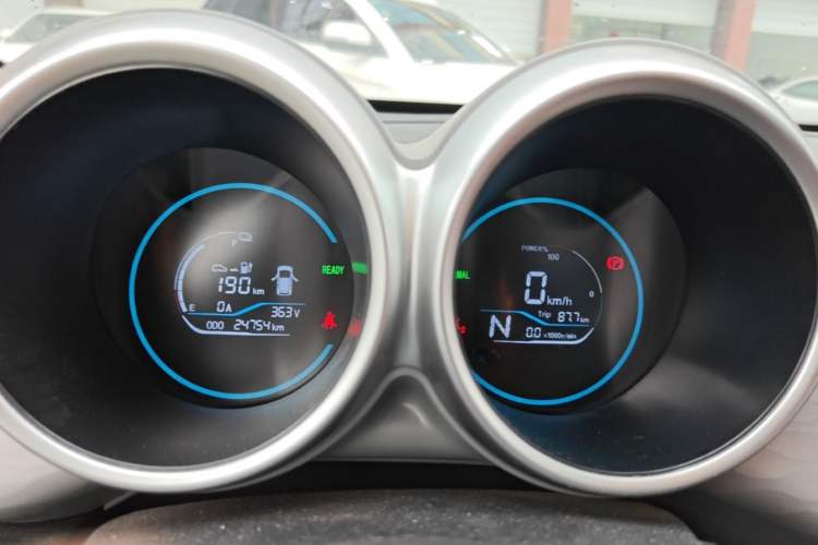 Used ORA Black Cat 2022 301km "Cute & Dynamic" Phosphate Iron Lithium Instrument Cluster