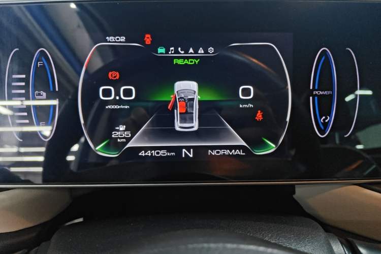 Used ORA Black Cat 2022 351 km Range Comfort Version Ternary Lithium Instrument Cluster