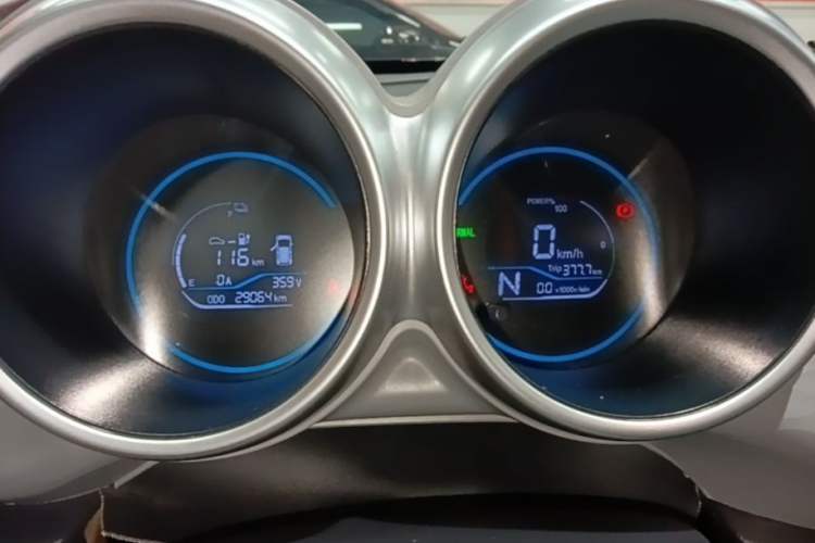 Used ORA Black Cat 2022 301km "Cute Pet" Version – Lithium Iron Phosphate Instrument Cluster