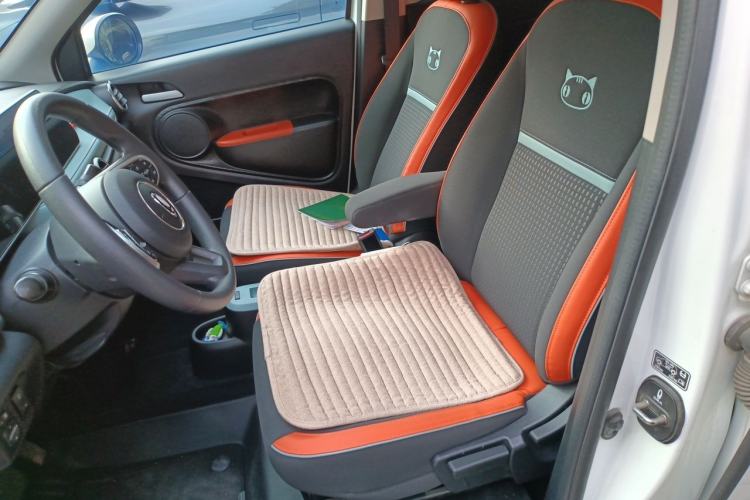 Used ORA Black Cat 2022 351 km Range Comfort Version Ternary Lithium Left Front Seat