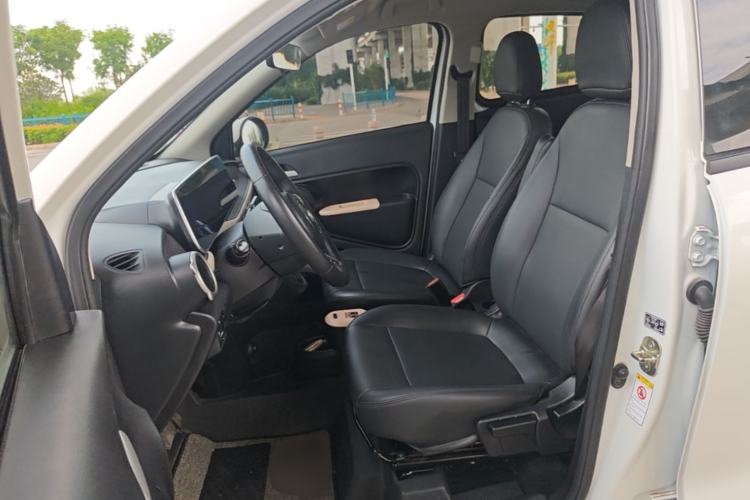 Used ORA Black Cat 2022 405 km Long-Range Version Ternary Lithium Left Front Seat