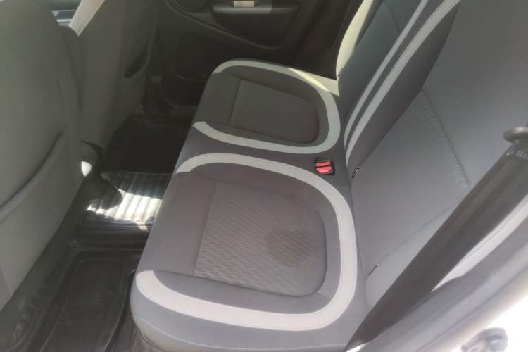 Used ORA Black Cat 2022 Updated Version 301 km Cute Pet Edition Lithium Iron Phosphate Left Rear Seat