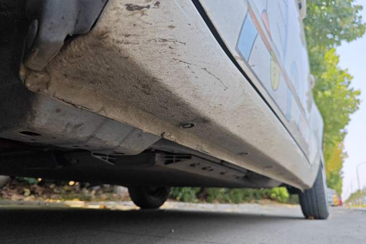 Used ORA Black Cat 2022 301km Base Version Ternary Lithium Left Side Sill