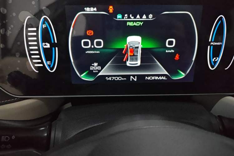 Used ORA Black Cat 2022 351 km Range Comfort Version Ternary Lithium Odometer Close Up