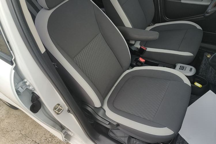 Used ORA Black Cat 2022 Updated Version 301 km Cute Pet Edition Lithium Iron Phosphate Right Front Seat