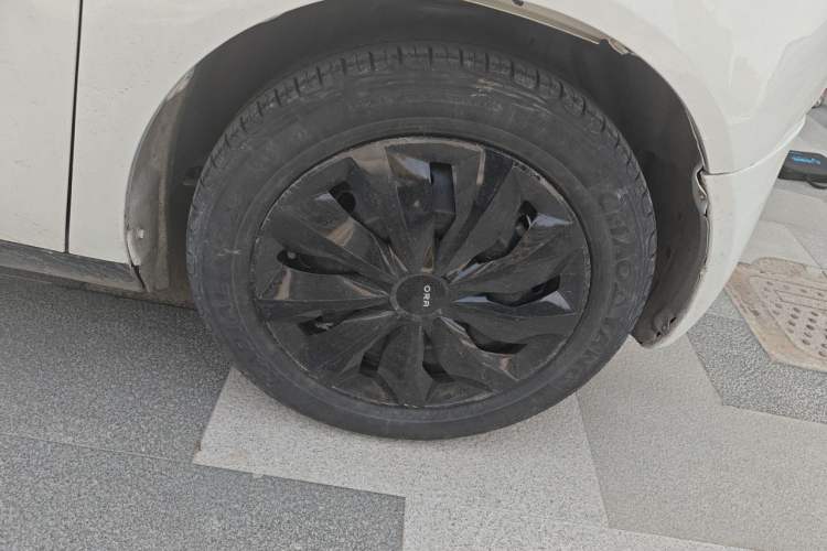 Used ORA Black Cat 2022 301km Base Version Ternary Lithium Right Front Wheel Hub
