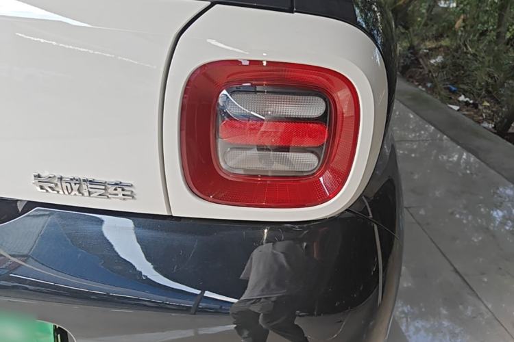 Used ORA Black Cat 2022 301km "Cute Pet" Version – Lithium Iron Phosphate Right Rear Taillight