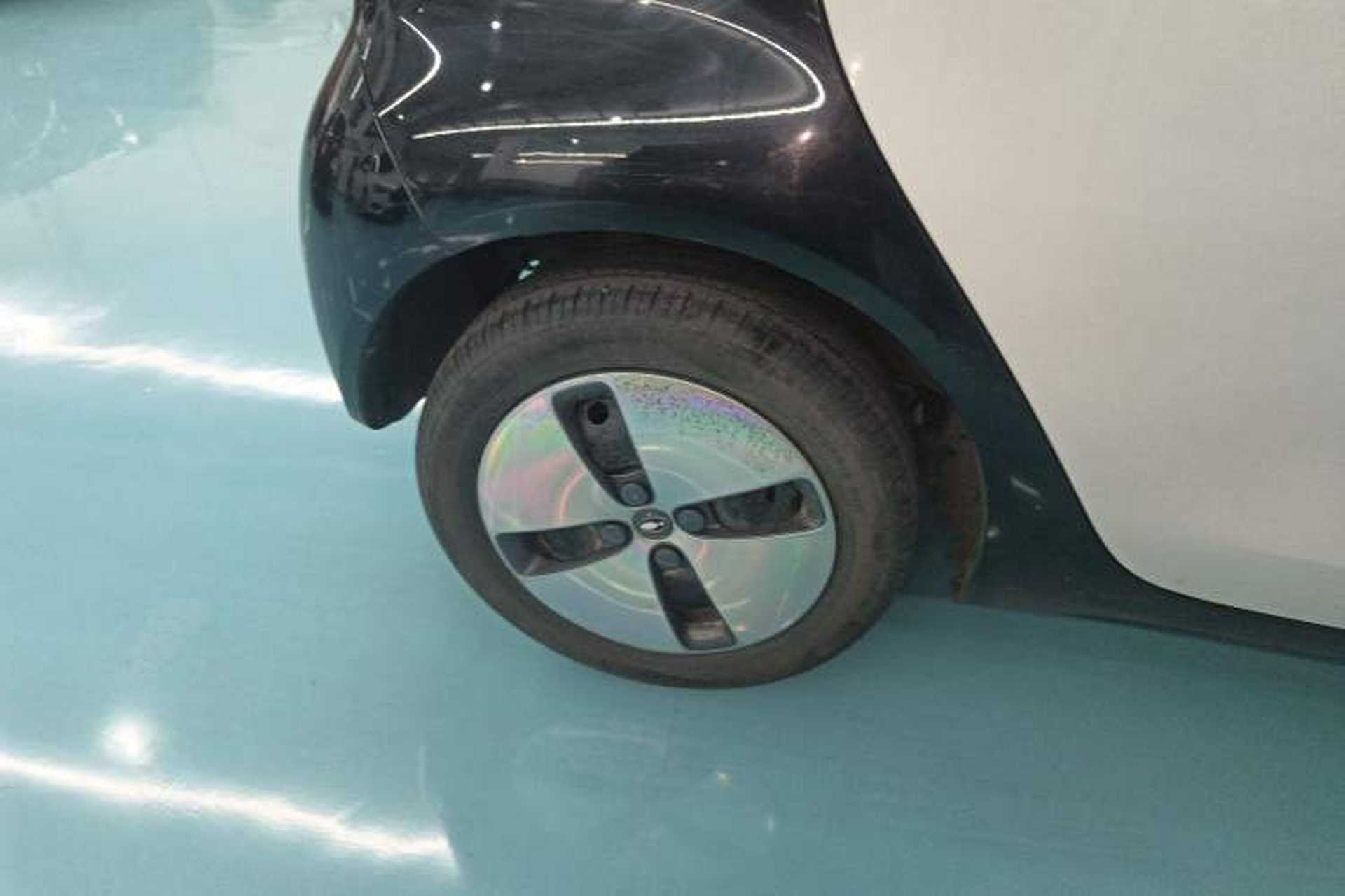 Used ORA Black Cat 2022 301km "Cute Pet" Version – Lithium Iron Phosphate Right Rear Wheel Hub