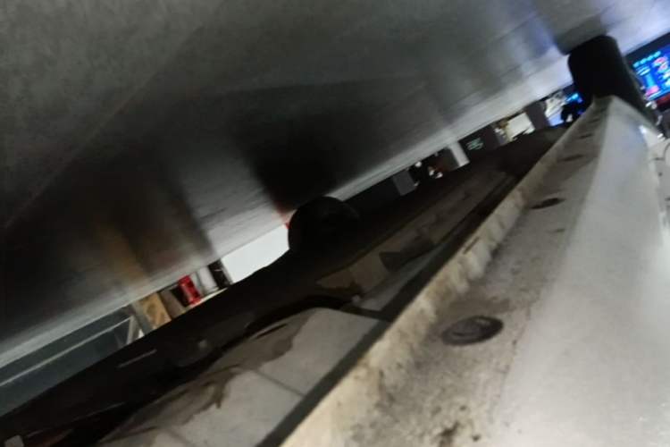 Used ORA Black Cat 2022 301km "Cute Pet" Version – Lithium Iron Phosphate Right Side Sill