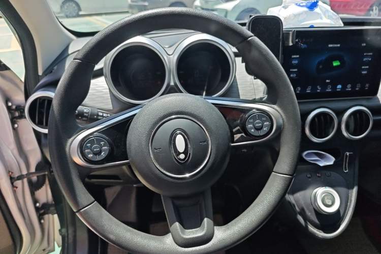 Used ORA Black Cat 2022 301km "Cute Pet" Version – Lithium Iron Phosphate Steering Wheel