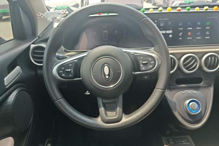 Used ORA Black Cat 2022 351 km Comfort Version Ternary Lithium Steering Wheel