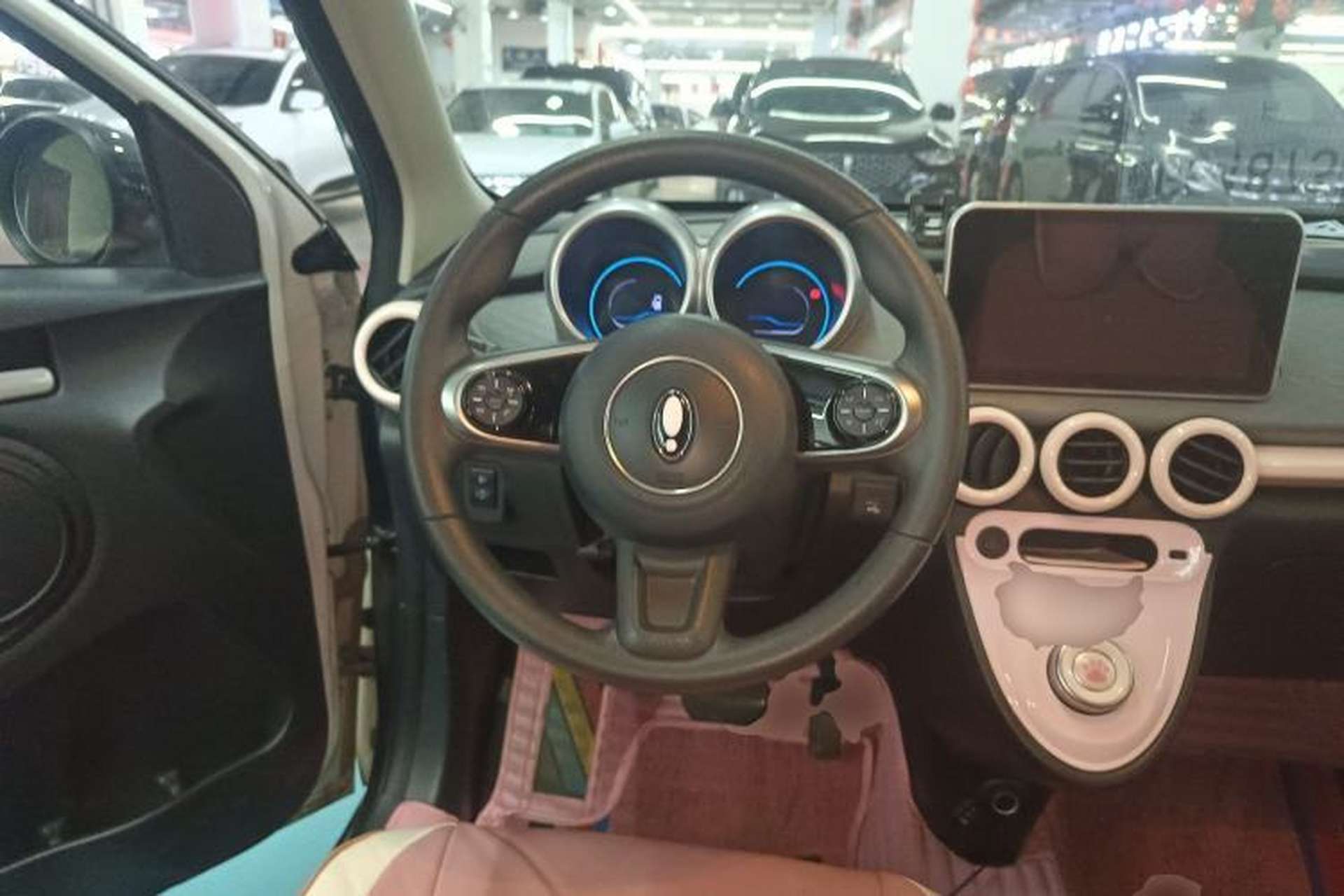 Used ORA Black Cat 2022 301km "Cute Pet" Version – Lithium Iron Phosphate Steering Wheel