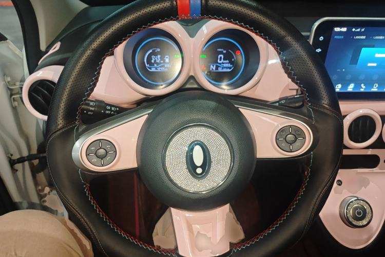 Used ORA Black Cat 2022 351 km Standard Version Ternary Lithium Steering Wheel