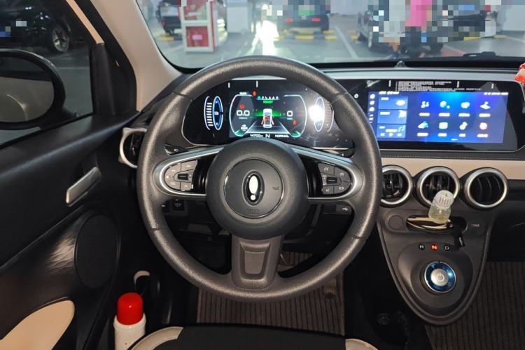 Used ORA Black Cat 2022 351 km Range Comfort Version Ternary Lithium Steering Wheel