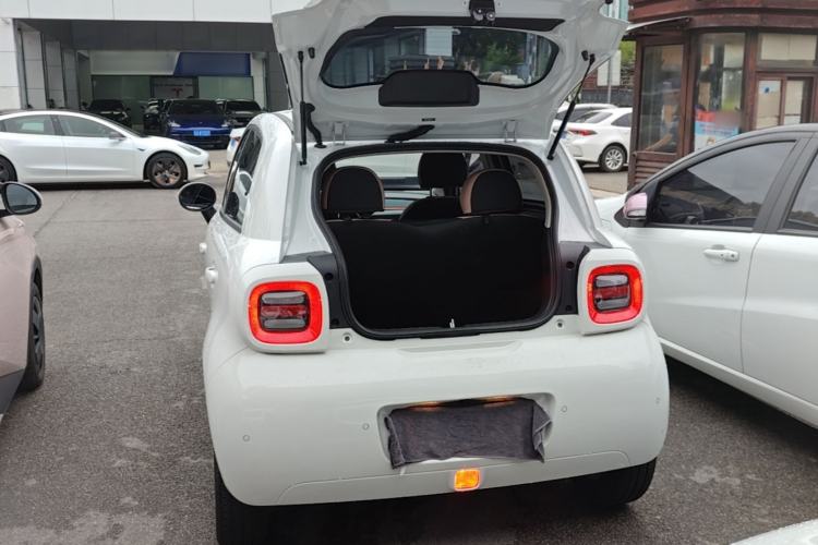 Used ORA Black Cat 2022 351 km Range Comfort Version Ternary Lithium Trunk
