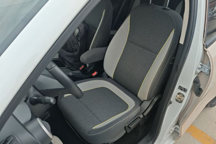 Used ORA Black Cat 2022 351 km Standard Version Ternary Lithium Left Front Seat