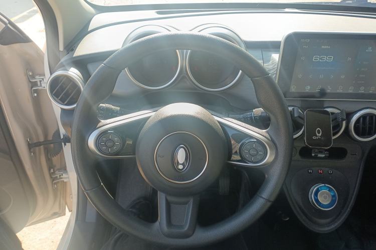 Used ORA Black Cat 2022 301km "Cute & Dynamic" Phosphate Iron Lithium Steering Wheel