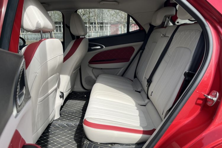 Used ORA Good Cat 2021 400km Standard Range Athena Edition Lithium-Ion Battery Interior 4