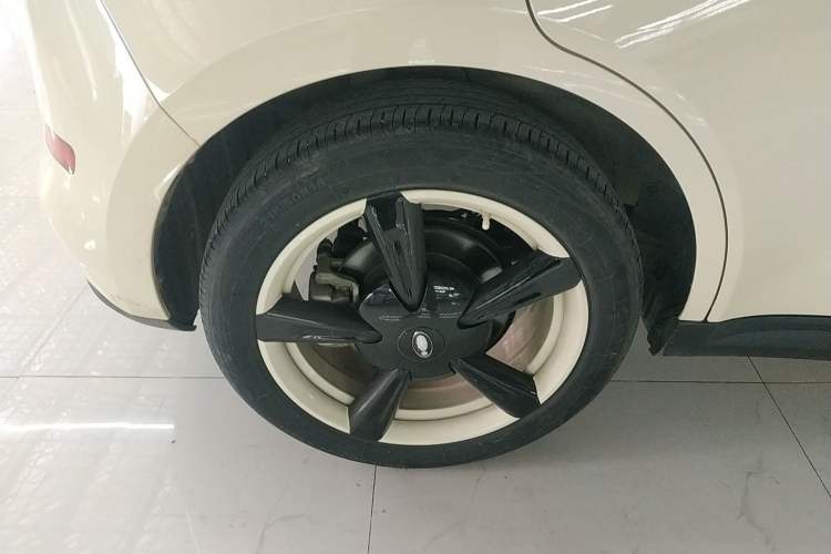 Used ORA Good Cat 2022 400km Standard Range Premium Version Lithium-Ion Battery Exterior 8