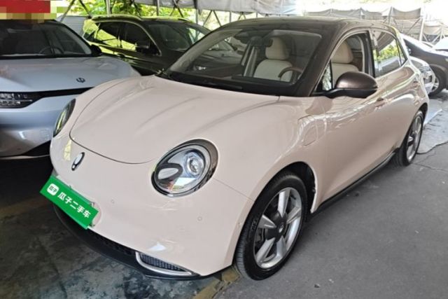 Ojetý ORA Good Cat 2021 400km Standard Range Athena Edition Lithium-Ion Battery
