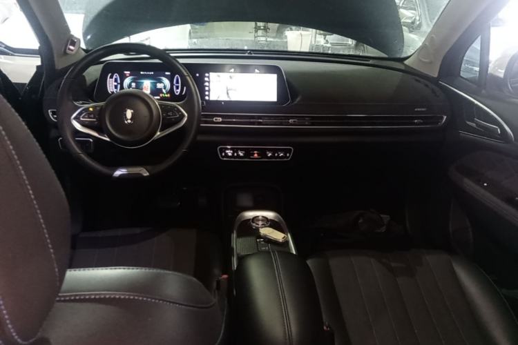 Used ORA Good Cat 2021 500km Long-Range Poseidon Edition Lithium-Ion Battery Center Console