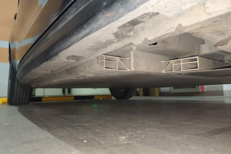 Used ORA Good Cat 2021 400km Standard Range Athena Edition Lithium-Ion Battery Chassis Front Right