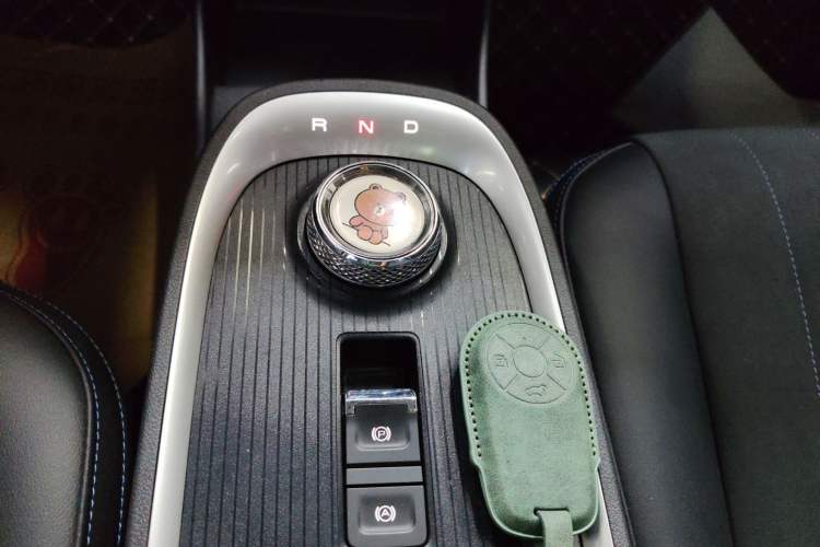 Used ORA Good Cat 2021 400km Standard Range Athena Edition Lithium-Ion Battery Gear Lever