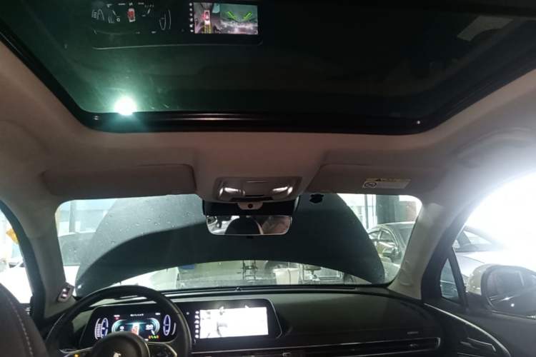 Used ORA Good Cat 2021 500km Long-Range Poseidon Edition Lithium-Ion Battery Headliner