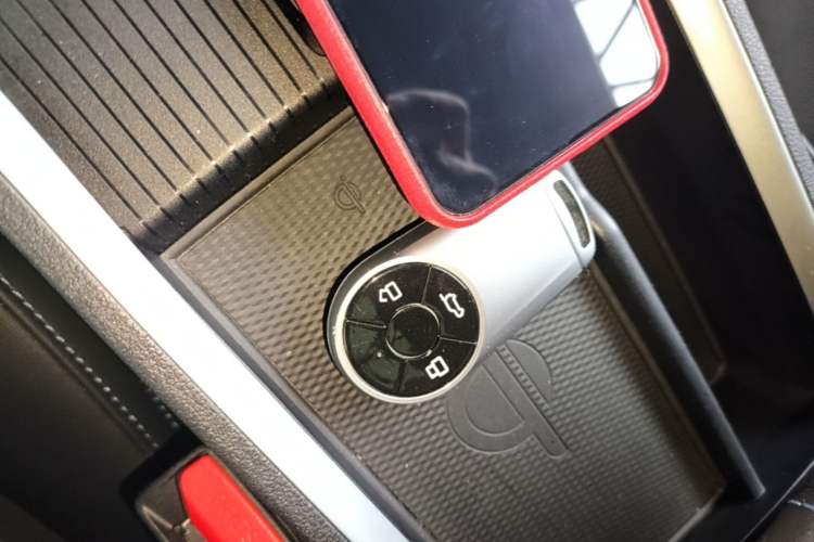 Used ORA Good Cat 2021 400km Standard Range Athena Edition Lithium-Ion Battery Interior 1