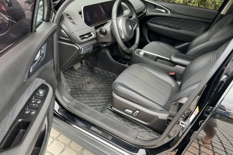 Used ORA Good Cat 2021 500km Long-Range Poseidon Edition Lithium-Ion Battery Interior 6