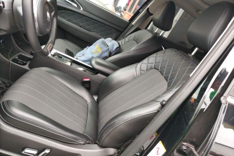 Used ORA Good Cat 2021 400km Standard Range Athena Edition Lithium-Ion Battery Left Front Seat