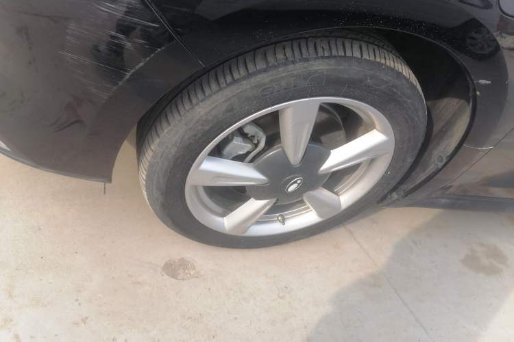 Used ORA Good Cat 2021 400km Standard Range Venus Edition Lithium Iron Phosphate Left Front Wheel Hub
