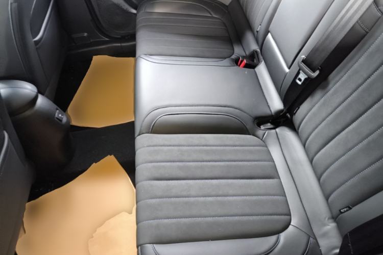Used ORA Good Cat 2021 400km Standard Range Athena Edition Lithium-Ion Battery Left Rear Seat