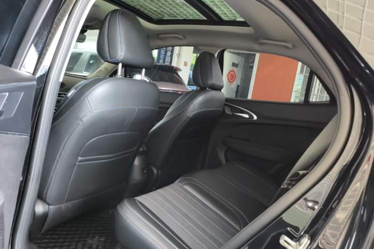Used ORA Good Cat 2021 400km Standard Range Venus Edition Lithium Iron Phosphate Left Rear Seat
