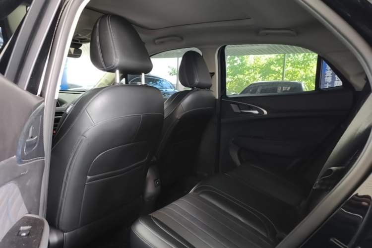 Used ORA Good Cat 2021 400km Standard Range Venus Edition Lithium Iron Phosphate Left Rear Seat
