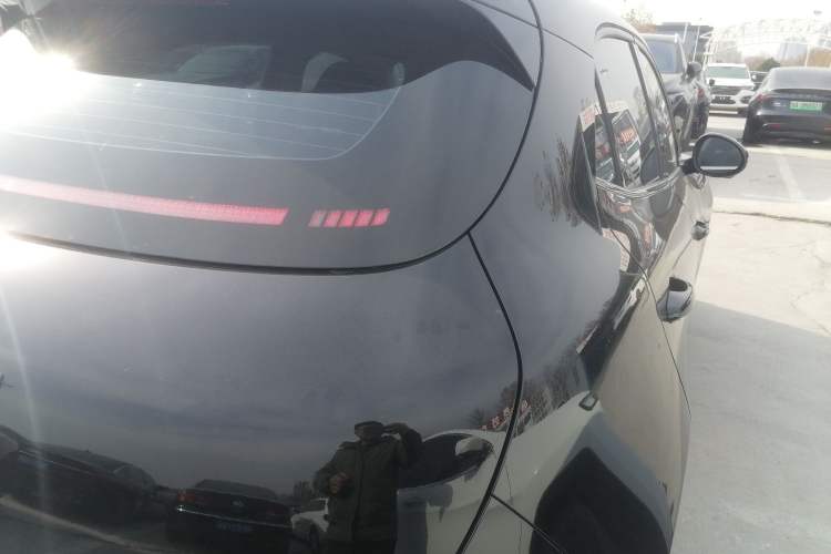 Used ORA Good Cat 2021 400km Standard Range Venus Edition Lithium Iron Phosphate Right Rear Taillight