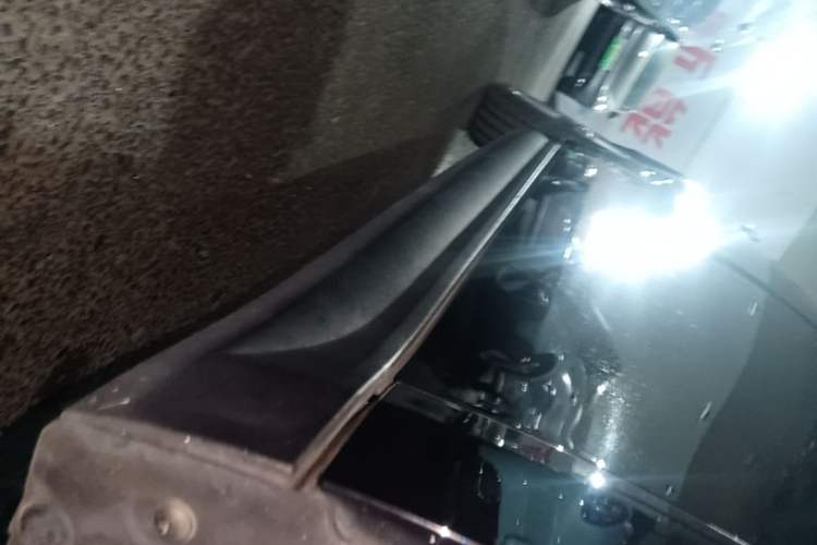 Used ORA Good Cat 2021 500km Long-Range Poseidon Edition Lithium-Ion Battery Right Side Sill